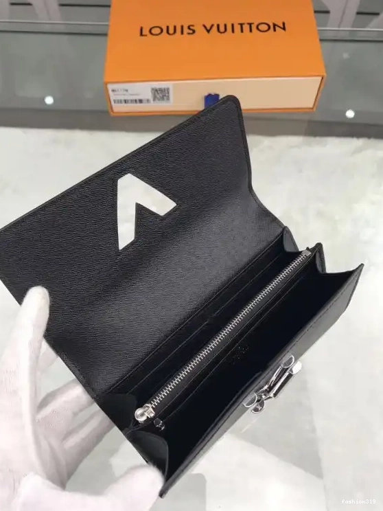 Louis Wallet Vuitton Twist 0331